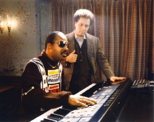stevie_playing_synthesizer_1985